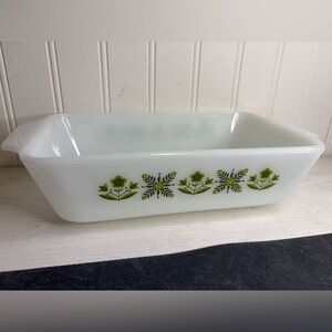 Anchor Hocking Meadow Green Glass Loaf Pan